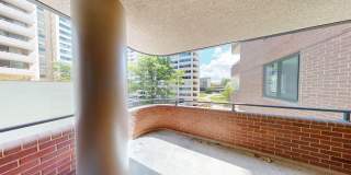 Nice One Bed + One Bath in Luxury Secure Doorman Bldg Gallery 8