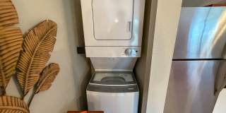 1 Bedroom 1 Bath Furnished Garage Apartment - ALL UTILITIES INCLUDED! Gallery 9