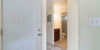 Updated 2BR/1BA/2PKG unit in Duplex (Wahiawa) Gallery 11