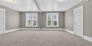 Charming 2BR Apartment in Winston Salem Gallery 1