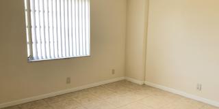 5811 NE 14th Road unit: 4 Gallery 13