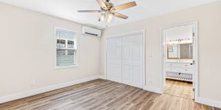 42 Forsythe St Gallery 18