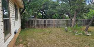 Lovely 3/2 in a great location! Gallery 29