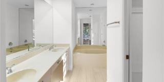 2225 SW Creekside Drive Gallery 30