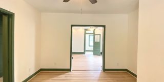 3 Bed/1 Bath Home in Beechview with Bonus Room-Convenient to Downtown! Available October! Gallery 10