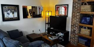182 H Street Gallery 2