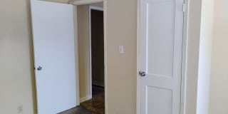 3 bed 2 Bath Home Super Large Back Yard Gallery 18