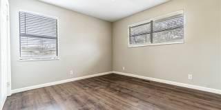 1014 N Hico Street Gallery 4