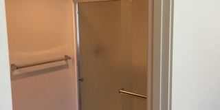 Three Bedrooms Plus Loft! Centrally located! Gallery 18