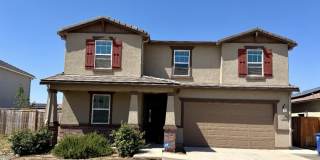Charming Spacious 5BD/3BA Home in Desirable Neighborhood Gallery 1