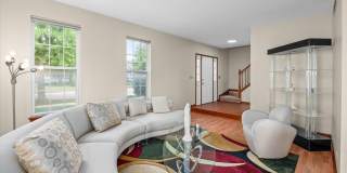 1348 Amaranth Drive Gallery 8