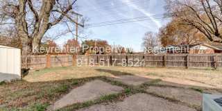 Beautiful 2bed/2bath Duplex!! Gallery 21