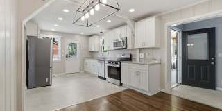 Charming Renovated Home with Spacious Yard & Detached Garage in South Nashville Gallery 11