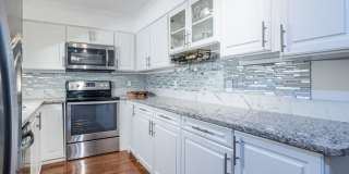 27301 Plantation Drive Northeast - 1 Gallery 9