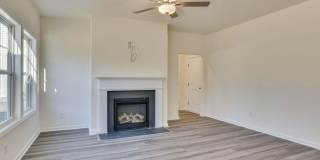 323 Suncrest Court Gallery 14