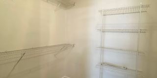 Adorable 3 Bedroom 3 Bath in Preston Green Gallery 17