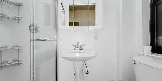 533 West 49th Street Gallery 7