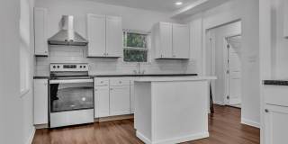 2348 Court R Gallery 15