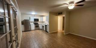 2 Bedroom Nearby ASU!! Gallery 3