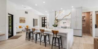 11173 Manatee Gallery 22
