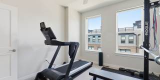 Experience upscale living in one of Ashburn’s most desirable communities. Gallery 20