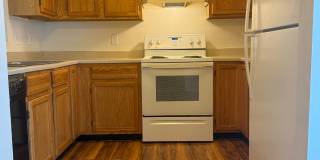 3 Bedroom/3.5 Bath Townhome Gallery 13