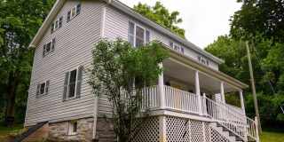 169 CREEK Road E Gallery 1
