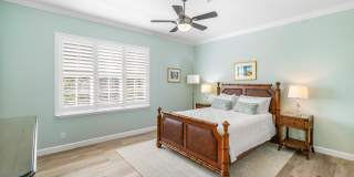 65 SE 5th Avenue Gallery 23