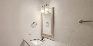 Rise Broadway Gallery 43