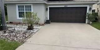 4927 Lombard Pass Dr Gallery 1