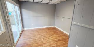 110 Ash Street Gallery 6