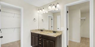 4 Bed/3.5 Bath Home in The Palms at New Hampstead Gallery 30