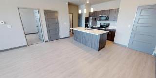 2151 Cottonwood Gallery 1