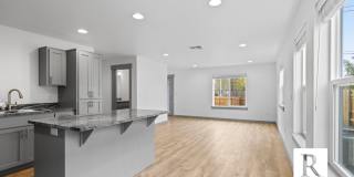New 3 Bed/2.5 Bath Townhome in Medford Gallery 4