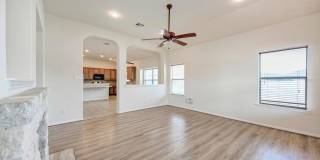 Large home in Pflugerville!  3 car garage - Highland Park Neighborhood Gallery 24