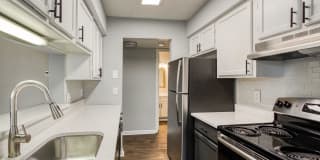 Ellevate St. Ives Gallery 10