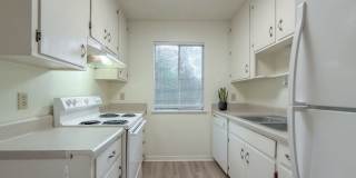 CHARMING NW 3/2 w/ Den, 2 Car Garage, Deck, Fenced Yard, & Wood Floors! $1695/month Avail NOW! Gallery 16