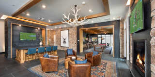 Town Triangle Crossing Gallery 9