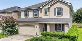 Large 4 bedroom home in Oakleaf Gallery 4