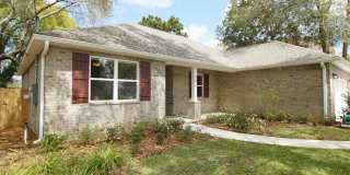 Newer Home in Valparaiso Gallery 1