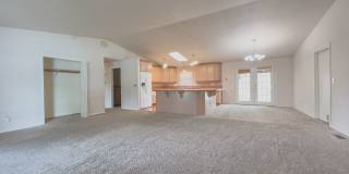 3 bedroom rambler on corner lot Gallery 13