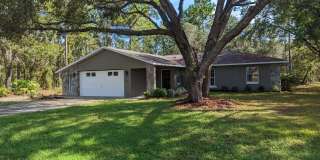 Citrus Springs 3/2/2 off Hampshire Gallery 1