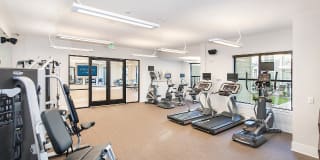 Overture Greenville Age 55+ Apartment Homes Gallery 37