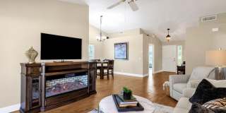 19491 N 88TH Avenue Gallery 17
