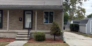 501 Pine Street Gallery 1