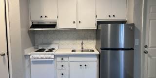 110 1/2 E 10th Street Gallery 1