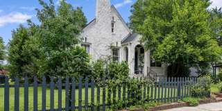 The Garden Cottage- 134 Sans Souci, Unit B Gallery 27