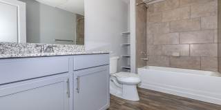 Overlook at Mesa Creek Apartments Gallery 25