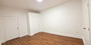 2622 Palmyra St Gallery 15