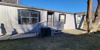 Cute 3 bed/2 bath home Gallery 1